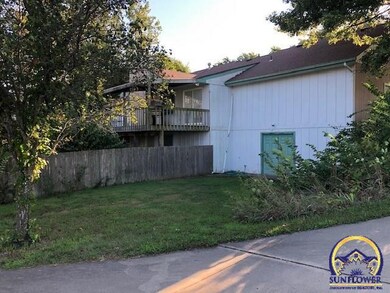 4620 SW Gage Blvd, Topeka, KS 66610 - photo 6