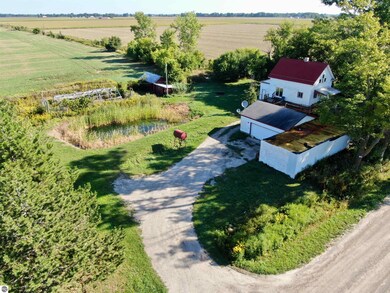 2631 E Thaut Rd, Au Gres, MI 48703 - photo 6