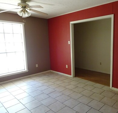 1020 Curlew St, Nacogdoches, TX 75964 - photo 5