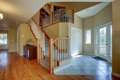 1200 NW Redfield Circle-3