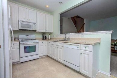 162 Pennsbury Ln, Woodbury, NJ 08096 - photo 5