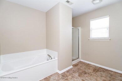 8301 Independence School Rd, Louisville, KY 40228 - photo 6