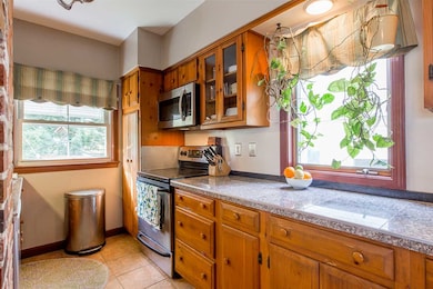 15 Prescott St, Newmarket, NH 03857 - photo 6