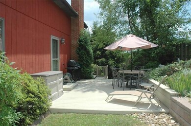 Private Deck off Kitchen, Beautiful Landscaping!