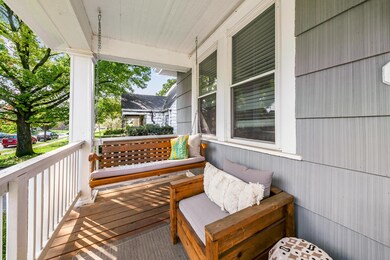 P1523 Doten Ave-010-2