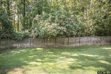 3165 3165 Vineyard Ave, Tyler, TX 75701 - photo 6