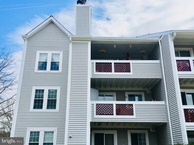 12939B Grays Pointe Rd unit B, Fairfax, VA 22033 - photo 2