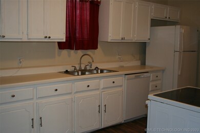 609 H St NW, Ardmore, OK 73401 - photo 4