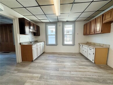 73 Inter Park Ave unit Upper, Buffalo, NY 14211 - photo 6
