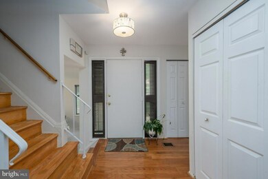 5301 Thunder Hill Rd, Columbia, MD 21045 - photo 2