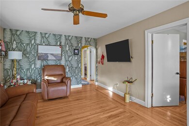 25 Trieste St, Pawtucket, RI 02860 - photo 6