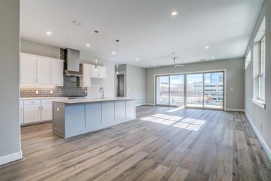 15875 Spectrum Dr unit 3101, Addison, TX 75001 - photo 5