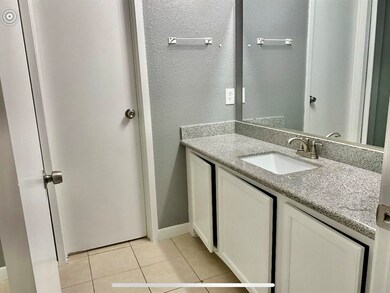 6118 W Mount Houston Rd unit D, Houston, TX 77088 - photo 3