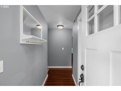 Entrance/Foyer