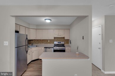 12090 Abby Rd, Philadelphia, PA 19154 - photo 7