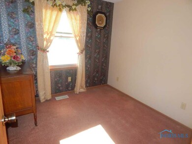 4228 Knollcrest Rd, Toledo, OH 43611 - photo 5