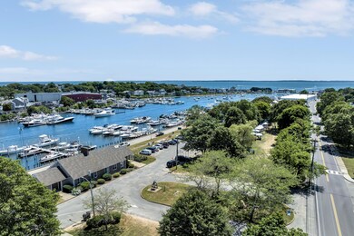 135 Scranton Ave unit 310, Falmouth, MA 2540 - photo 6