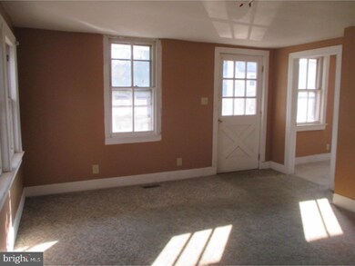 12 Mechanic St, Bridgeport, NJ 08014 - photo 7