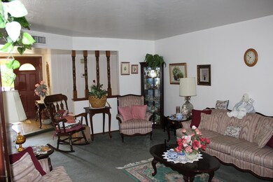 Living Rm towards door