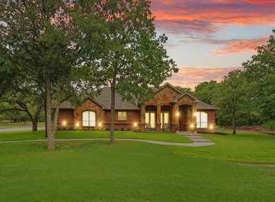 109 Preston Oaks Ct, Azle, TX 76020 - photo 2