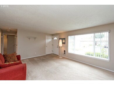 233 SE 3rd Ave, Canby, OR 97013 - photo 5