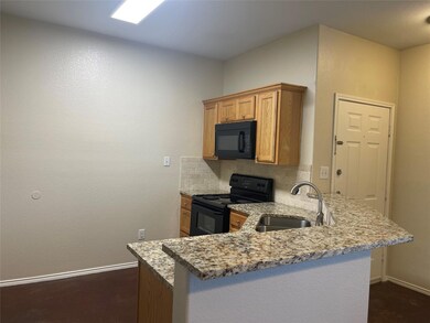 111 Sunburst Ct unit 111-117, Weatherford, TX 76087 - photo 4