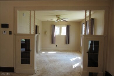 185 Chestnut St, Geneva, OH 44041 - photo 2