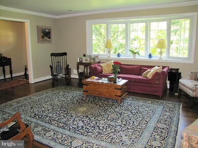 3901 Roberts Ln, Arlington, VA 22207 - photo 5