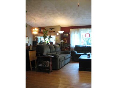 78 Franklin Rd, Coventry, RI 02816 - photo 5