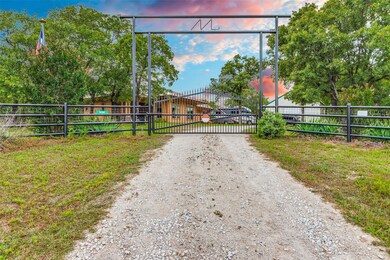 1494 Fm 1749, Forestburg, TX 76239 - photo 3