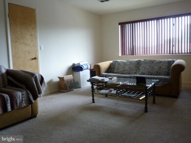 310 Cynthia Ct unit 1, Princeton, NJ 08540 - photo 2