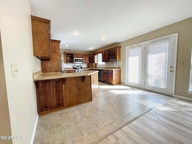 913 Briarview Dr, Carl Junction, MO 64834 - photo 5