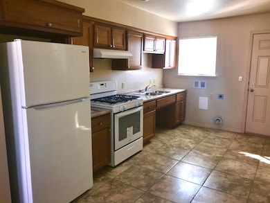 594 Lomaland Dr unit 1, El Paso, TX 79907 - photo 3