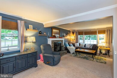 134 Colonial Ave, Norristown, PA 19403 - photo 2