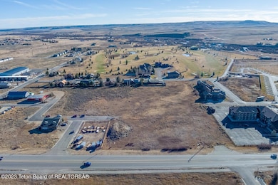 9 Wilson St, Pinedale, WY 82941 - photo 3