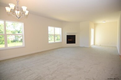 35 Weston Way, Malta, NY 12020 - photo 4