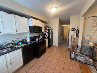 50 Oliver St unit B, Somerville, MA 02145 - photo 5