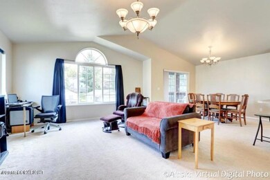 Living and Dining Area