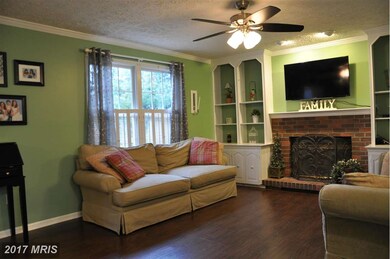 6270 Derby Dr, Frederick, MD 21703 - photo 3