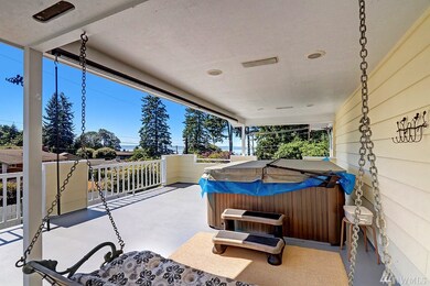 8124 Talbot Rd, Edmonds, WA 98026 - photo 4