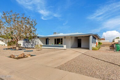 647 N 55th Place, Mesa, AZ 85205 - photo 2