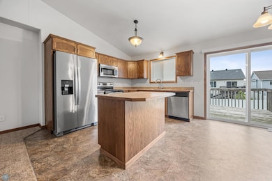 922 31st Ave W, West Fargo, ND 58078 - photo 6