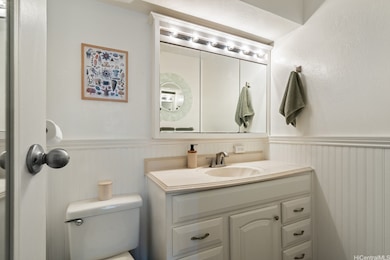 411 Kaiolu St unit 302, Honolulu, HI 96815 - photo 7