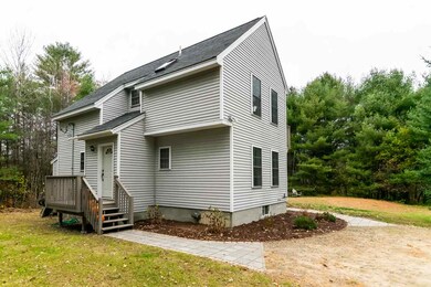 38 Union Wharf Rd, Mirror Lake, NH 03853 - photo 2