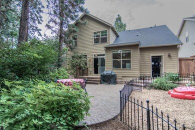 19839 Hollygrape St, Bend, OR 97702 - photo 4