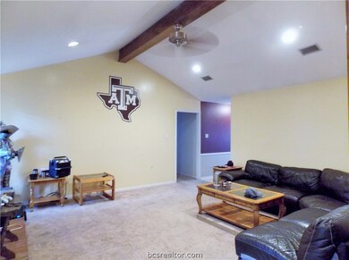 1713 Laura Ln unit CS, College Station, TX 77840 - photo 4