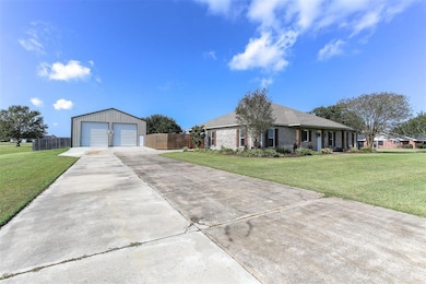 8026 Lake St, Lake Charles, LA 70605 - photo 3