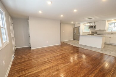 8 Hastings Ln, Nashua, NH 03064 - photo 5