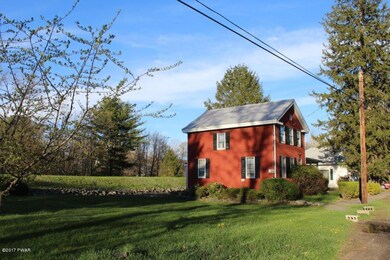 643 Paupack St, Hawley, PA 18428 - photo 5