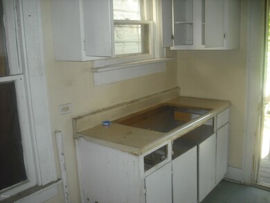 146 S Harris Ave, Columbus, OH 43204 - photo 6